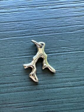 Monica Vinader Nura Mini Reef Pendant Charm Sterling Silver